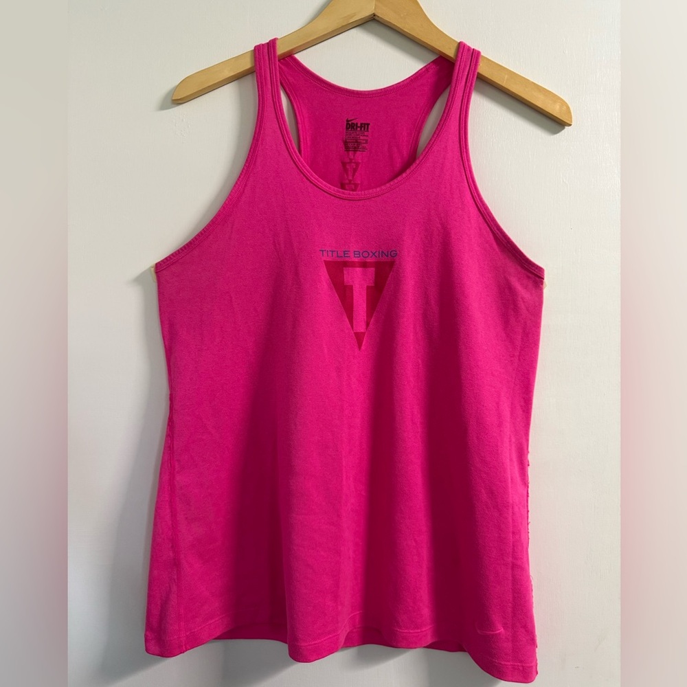 Nike Dri-FIT Title Boxing Racerback Tank Women’s XL Neon Pink